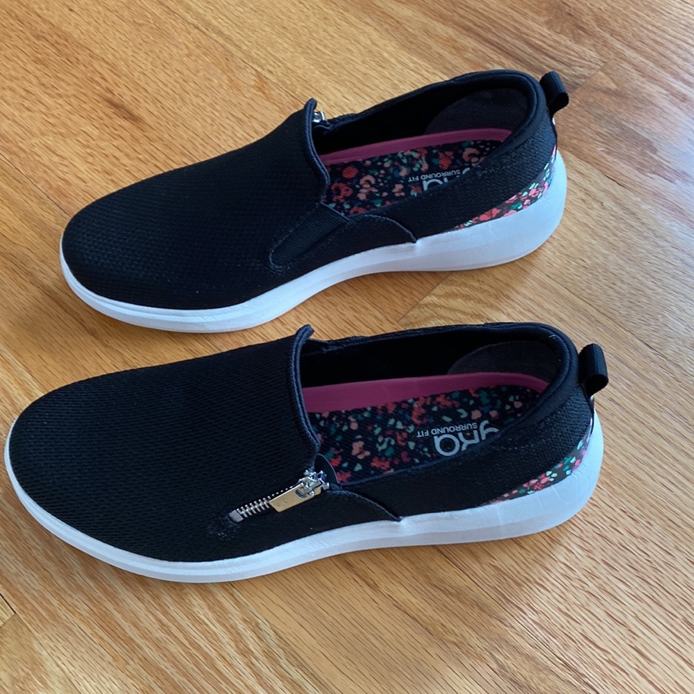Ryka Black Ally sneakers NIB size 10 - Picture 2 of 5